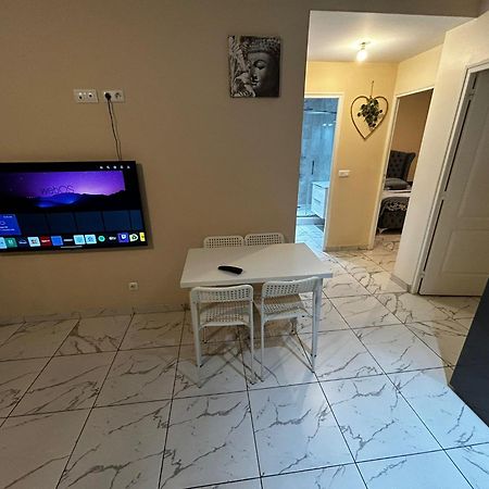 Masion Belle Vue Apartment Sarcelles Bagian luar foto