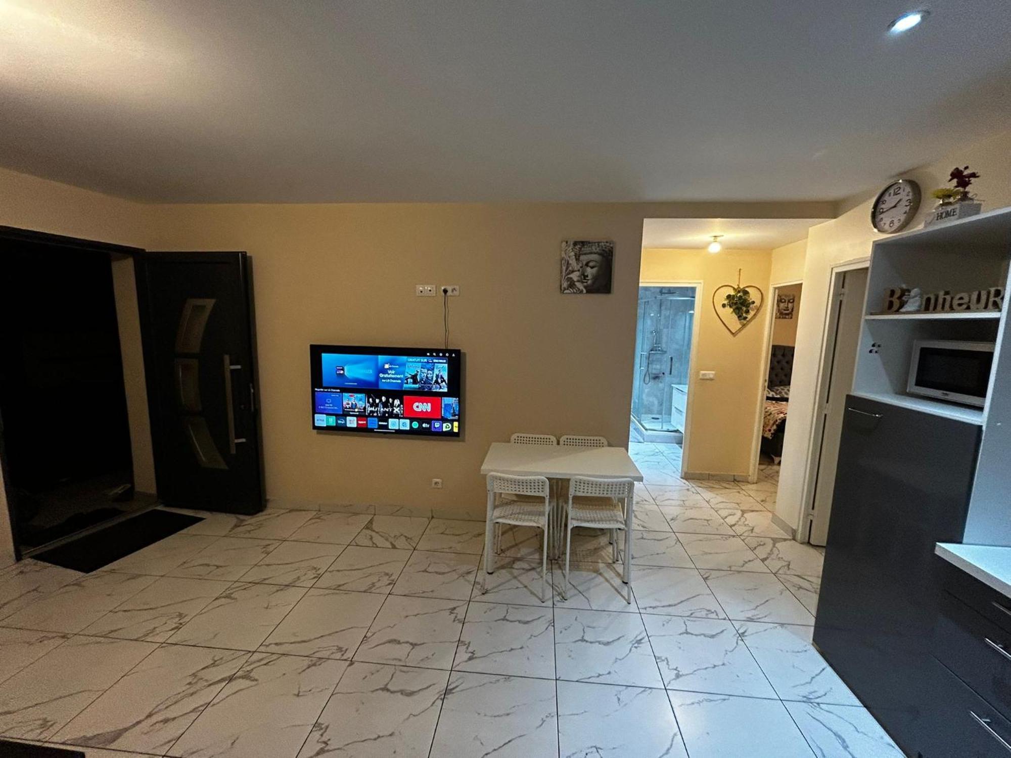 Masion Belle Vue Apartment Sarcelles Bagian luar foto
